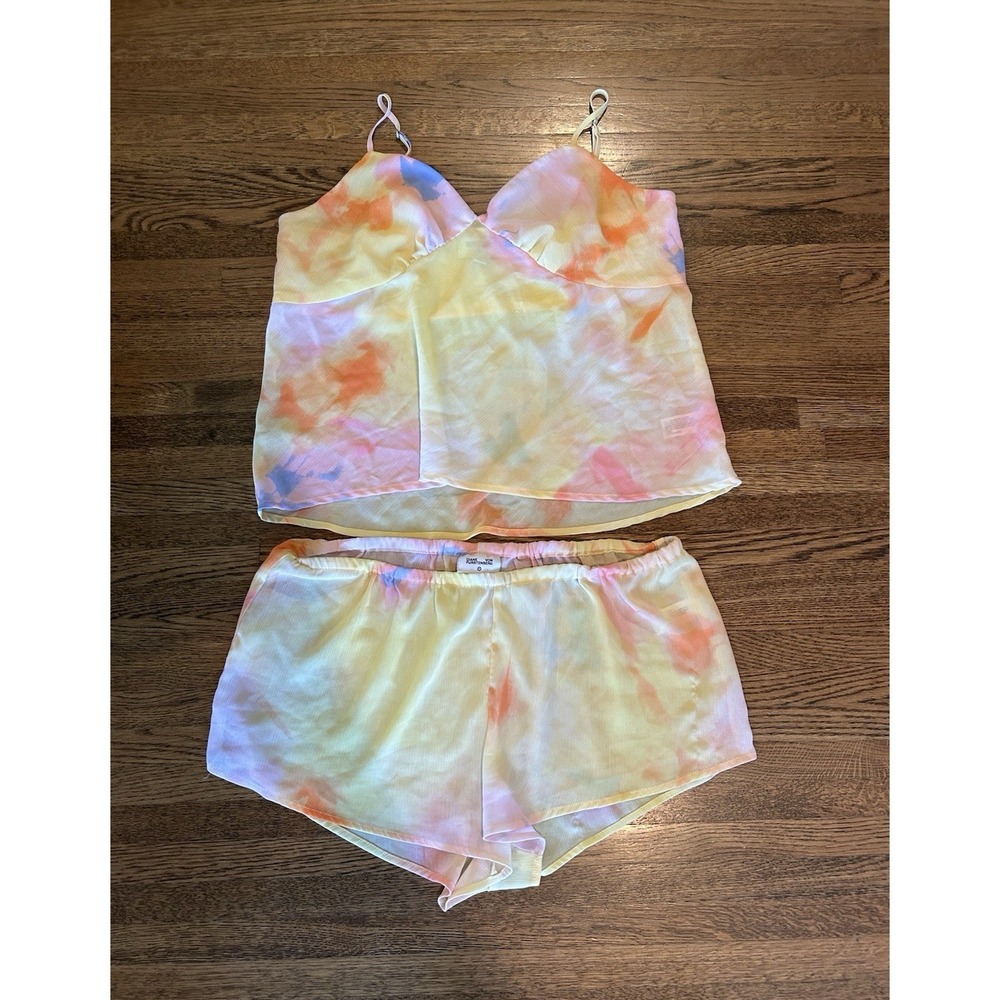 Diane von Furstenberg Satin Tie-Dye Cami & Shorts boho flowy set V-Neck Size L